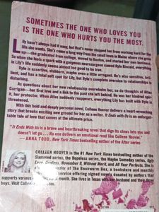 It Ends With Us by Colleen Hoover