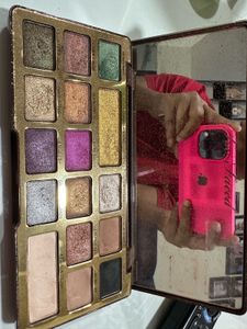 Combo Of Beachwear &amp; Eye Shadow Pallete