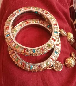 Latkan Diamond Bangles