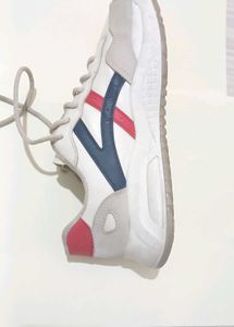Daily Wearable Casual Shoes For Students
