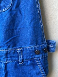 BRAND NEW DENIM DUNGAREE 💙