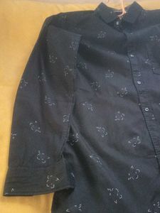 MOG Men&#39;s Button Down Shirt - Black