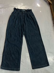 Koren Baggy With Adjustable Waist
