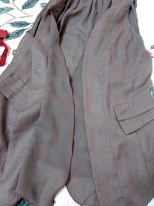 Korean Flair Sleeveless Cardigan