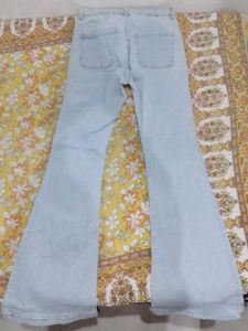 Flared Jeans