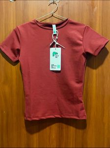 ❗️NEW ME Burgundy Ribbed Short Sleeve Top