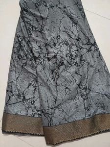 Grey Marble Print Saree