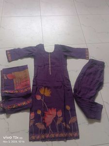 New Pakistani Muslin Suit Set With Inner Lining