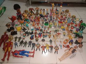 Mixed Toy Figure Lot