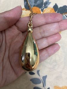 Teardrop Pendant Necklace
