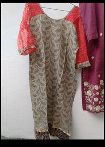 6 Floral Print Women&#39;s Tunic