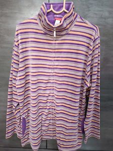 Rich Velvet Loungewear From TRIUMPH brand, Brand N