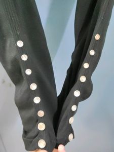 Black Stoned Strechable Leggings