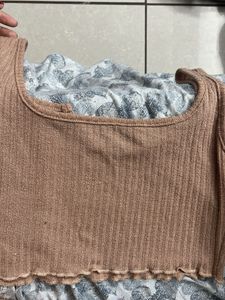 2 Pretty Crop Top For S Size!!!!!!!!!!!!