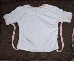 Hello Kitty Graphic Tee