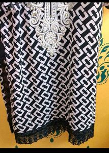 Pakistani Patch Work Suit🖤🤍