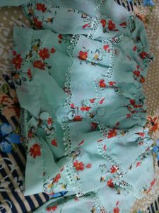 Floral Print Crop Top