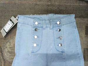 D@49 Size-26 (Sale) Latest Ladies high waist Jeans