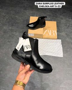 Zara Chelsea Leather Boots