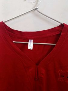 Trendy Women&#39;s Solid Red Top – Stylish &amp; Comfortab
