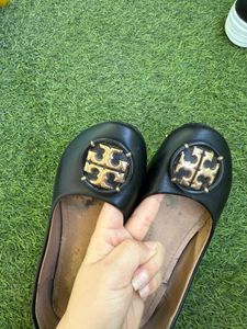 Tory Burch Close Toe Pum Hill