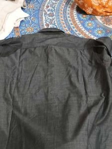 IVANS Regular Fit Button-Down Shirt