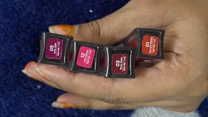 Pilgrim Matte Me Up ! Mini Liquid Lipstick ❤️