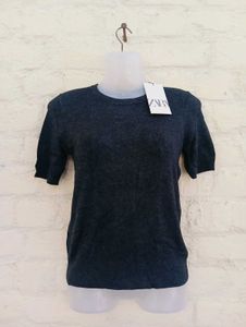 ZARA NEW WITH TAG T-SHIRT