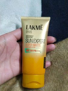 Lakme Sun Expert SPF 50