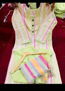 Combo Kurta Set Of 4