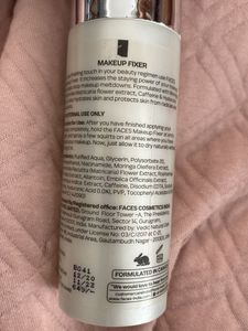 Makeup Fixing Spray