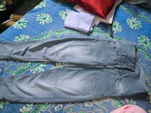 Light Wash Denim Jeans