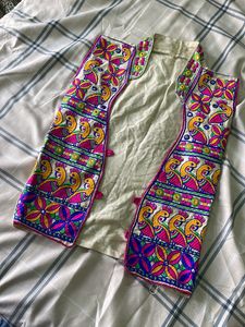 Kathiyawaadi Koti Top