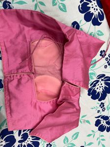 Cream And Pink Saree With Blouse