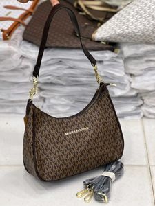 *MICHAEL KORS**12A MK SHOULDER BAG AND LONG BELT S