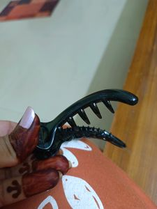 Combo Of 2 Banana Clips