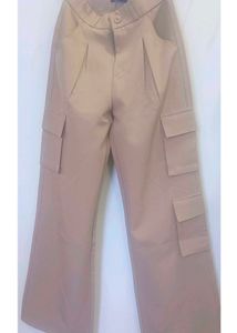 Beige colored cargo trouser