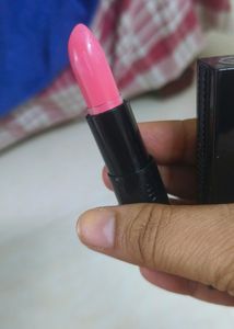 Givenchy Lipstick - 20 Wild Rose