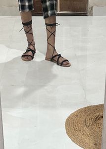 Set Of 2 completely new Lace-Up Sandals