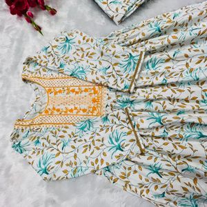Kurti Set
