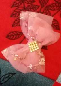 &#34;Charming Bow Hair Clips - Stylish, Versatile, and