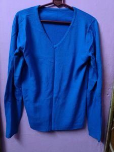 Blue V-Neck pullover