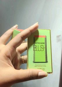 On-The-Glow Blush Stick