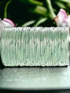 SILVER BANGLE SET 🤍