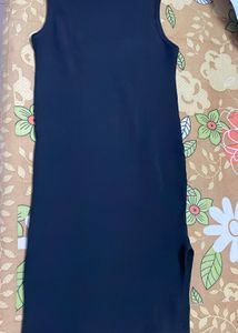 Bodycon Dress With Side Slit