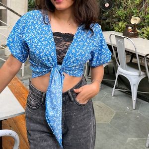 ****BLUE DITSY TOP****