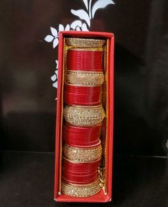 BEUTIFUL RED & GOLDEN CHOODA SET