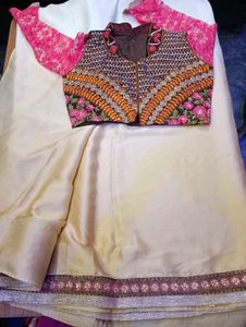 Embroidered Designer Saare With Koti Blouse
