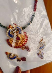 Brand New Artificial Stone Studded Jewellery Set.