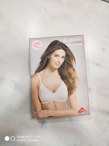 Jockey Cotton Fabric Bra Style #1722 Size 30 Colour White